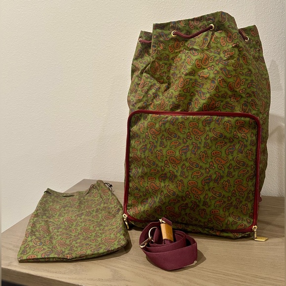 Vintage Redwall D&N Rossi Nylon Messenger/Backpack - Picture 14 of 16